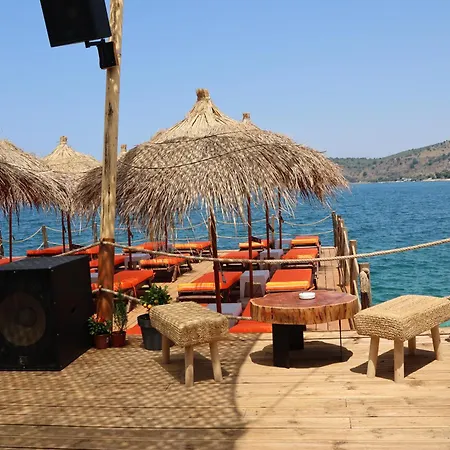 Porta Ksamil