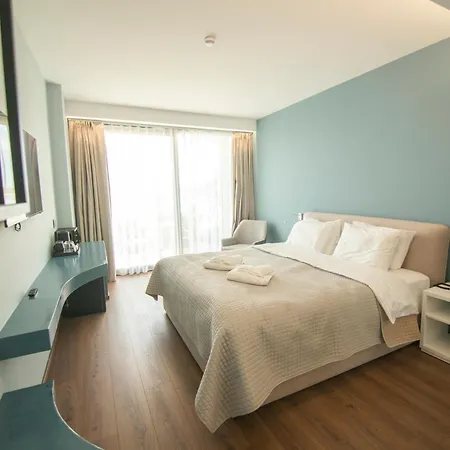 Porta Hotel 4*