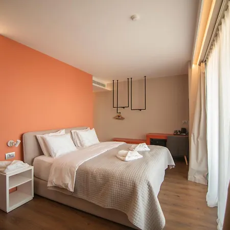 Porta Hotel 4*