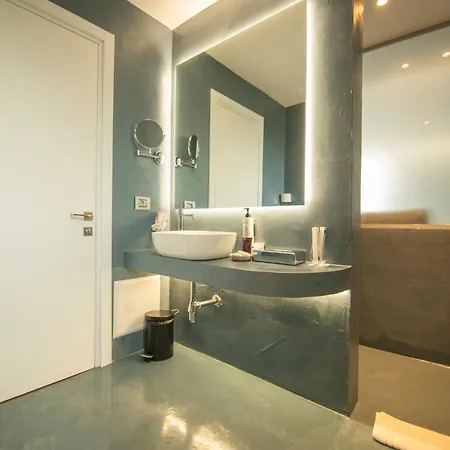 Porta 4*